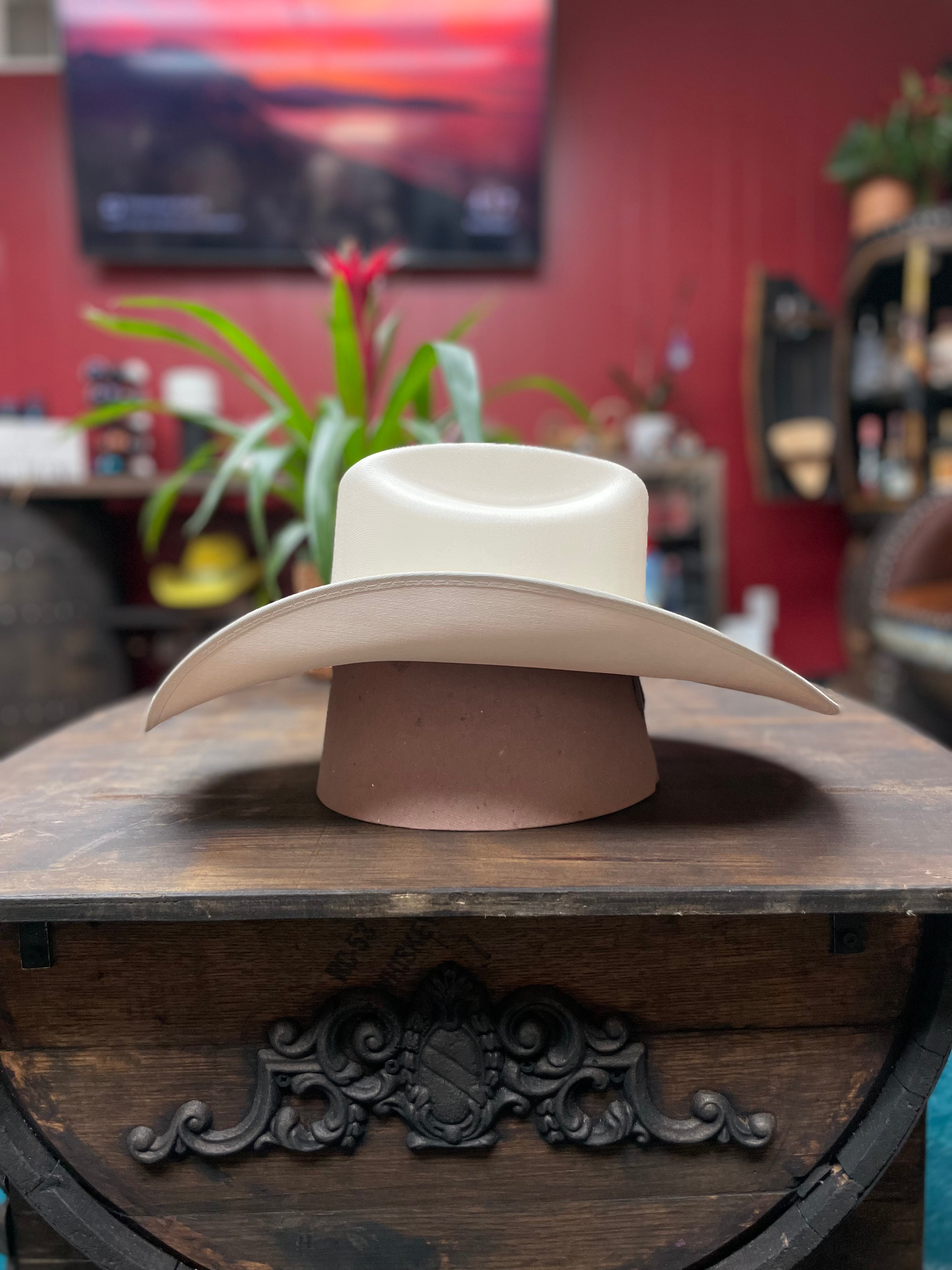 Chapeau de Cowboy Mexicain - La Boutique de Chapeaux Chapeau de Cowboy Mexicain - La Boutique de Chapeaux